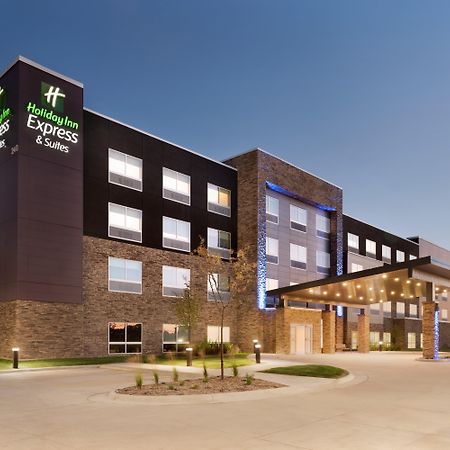 Holiday Inn Express & Suites - West Des Moines - Jordan Creek By Ihg Extérieur photo