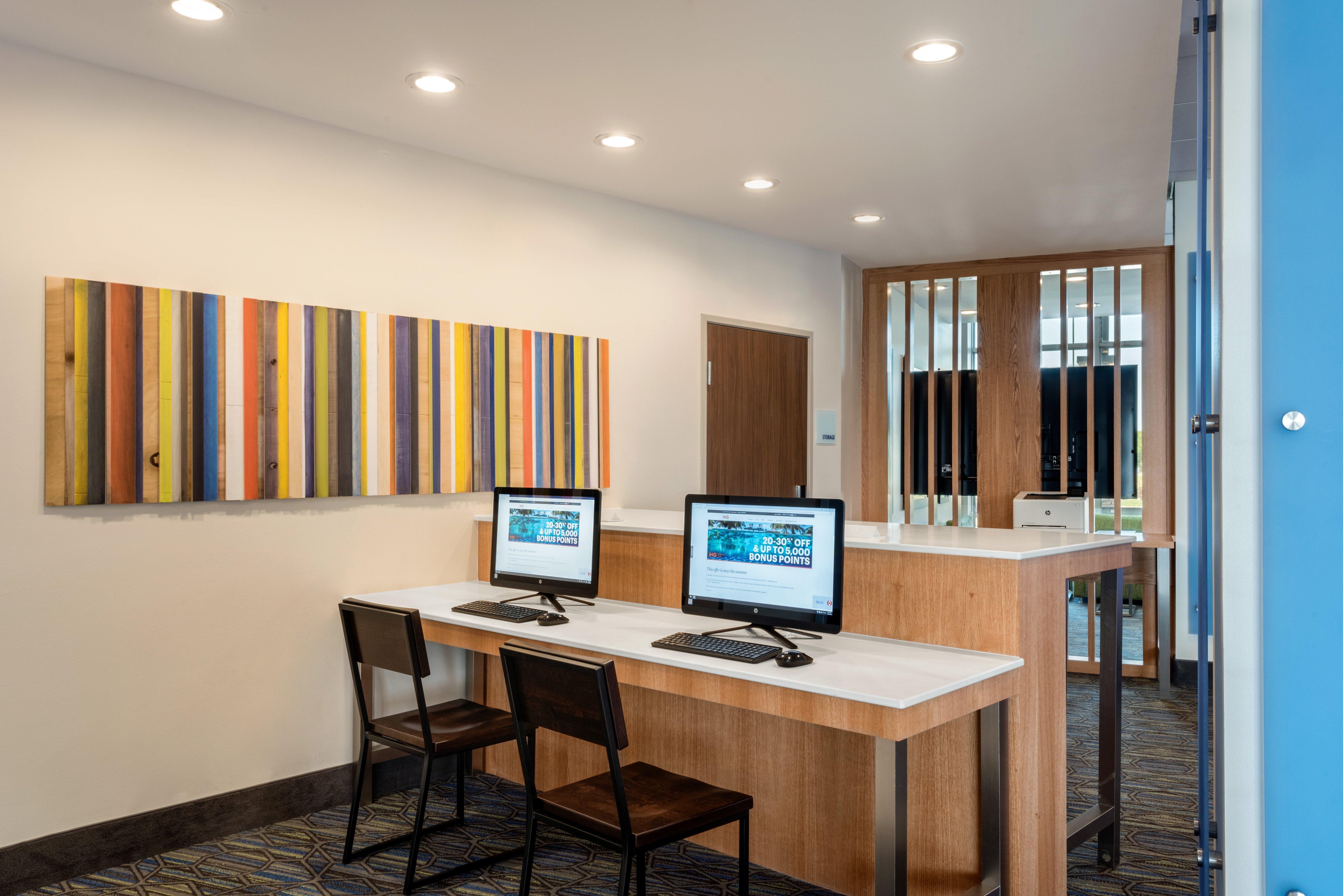 Holiday Inn Express & Suites - West Des Moines - Jordan Creek By Ihg Extérieur photo